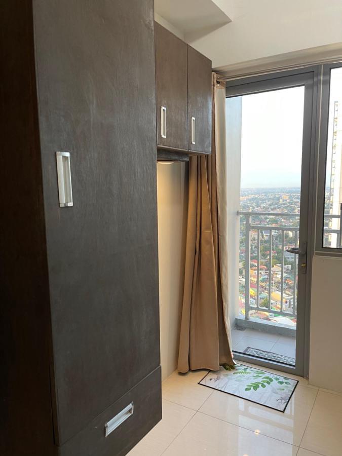 Relaxing City View Aparthotel Manila Exterior foto